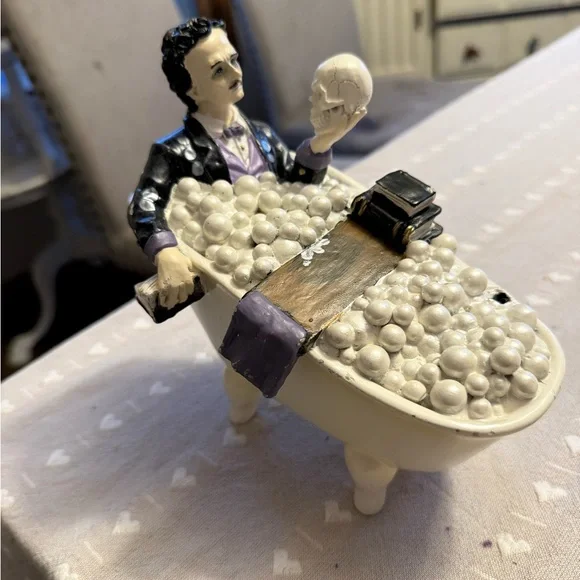 Ashland Edgar gothic Bath Black Coat and Purple Accents - Picture 2 of 5